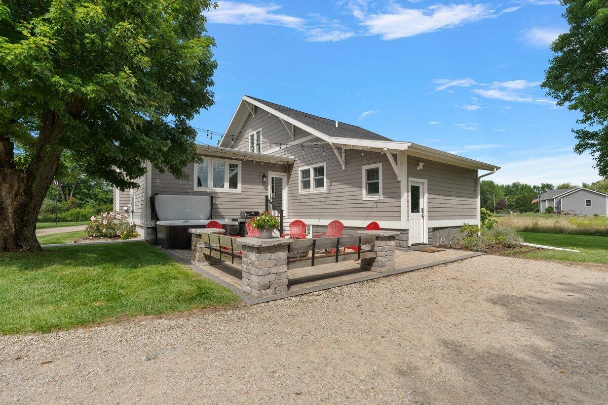8351 Jericho Road