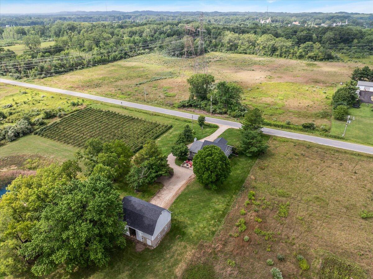 8351 Jericho Road
