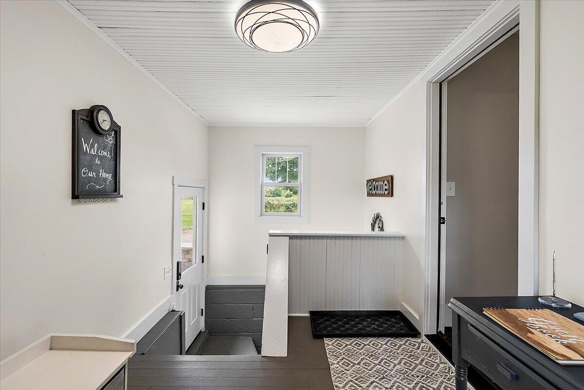 8351 Jericho Road