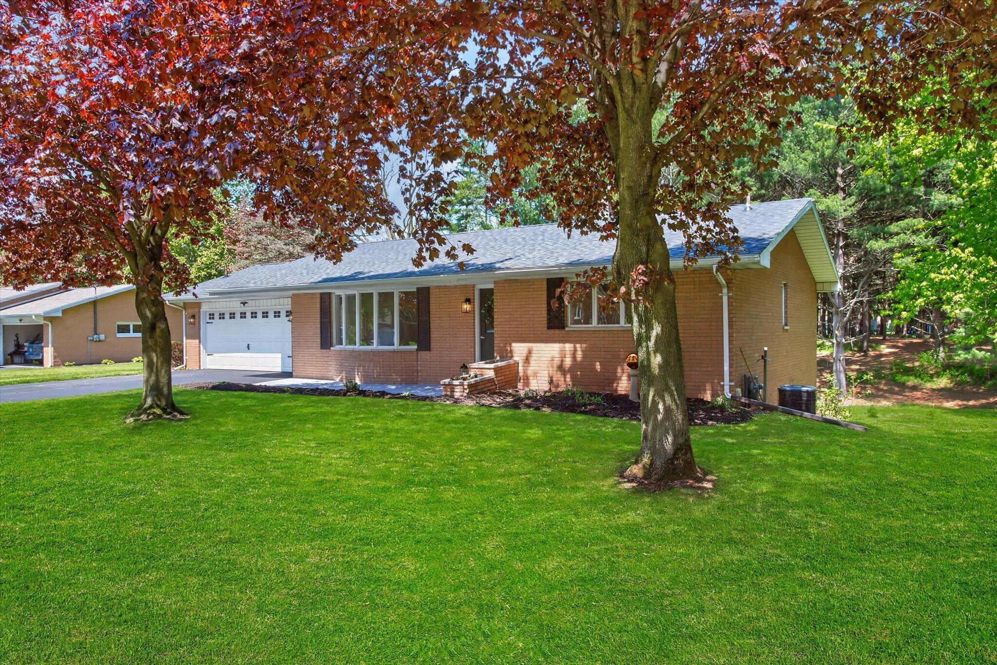 1339 W Marquette Woods Road, St. Joseph