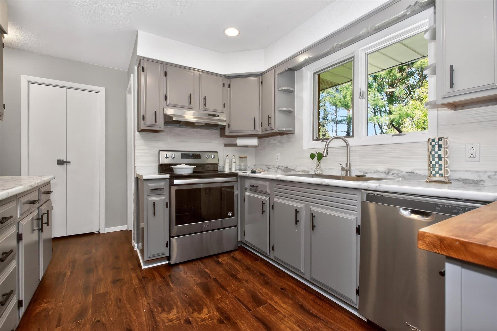 1339 W Marquette Woods Road, St. Joseph