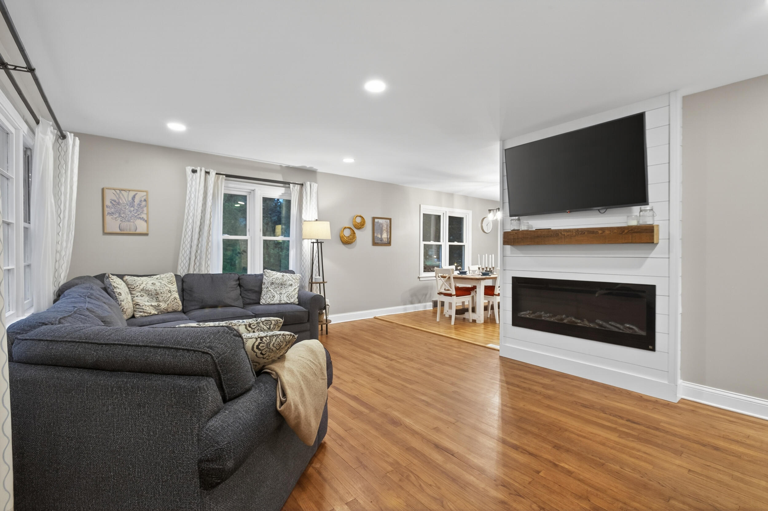 1346 W Marquette Woods Road, St. Joseph