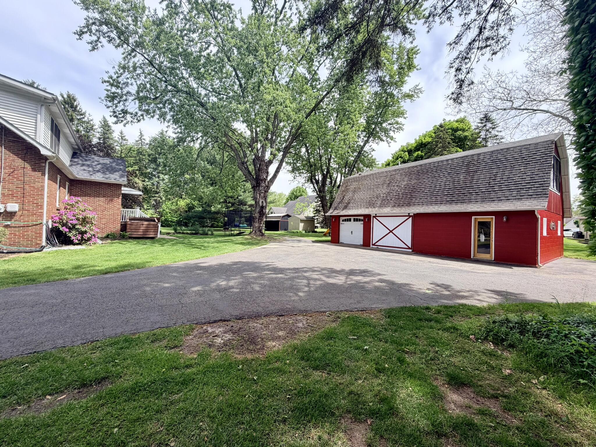 1346 W Marquette Woods Road, St. Joseph