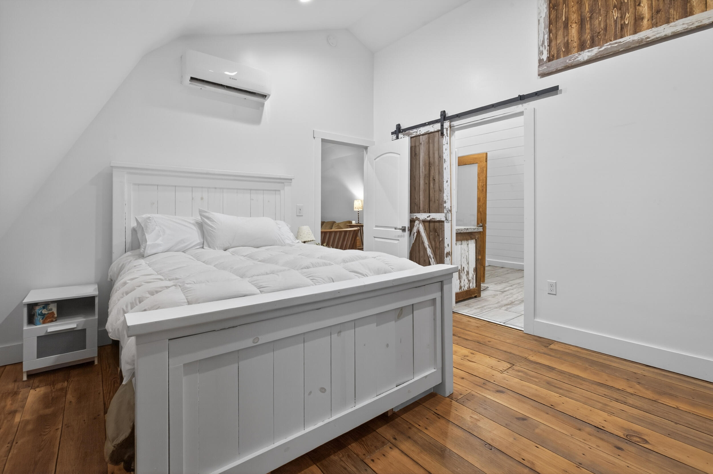 1346 W Marquette Woods Road, St. Joseph