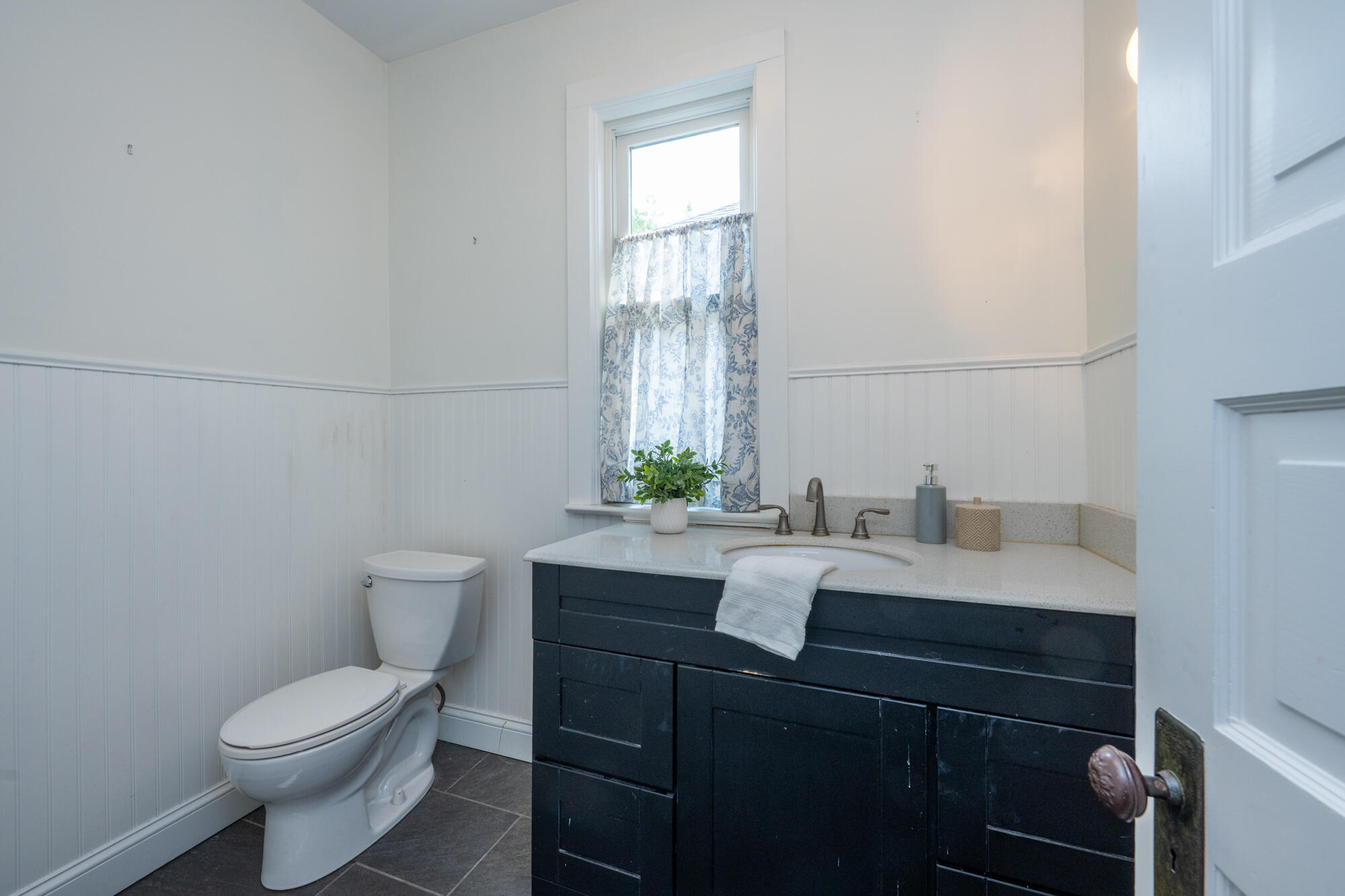 1703 Forres Avenue, St. Joseph