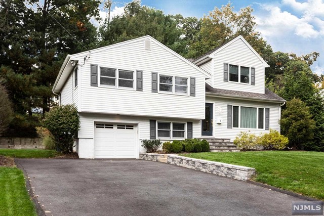 5 Henry Avenue