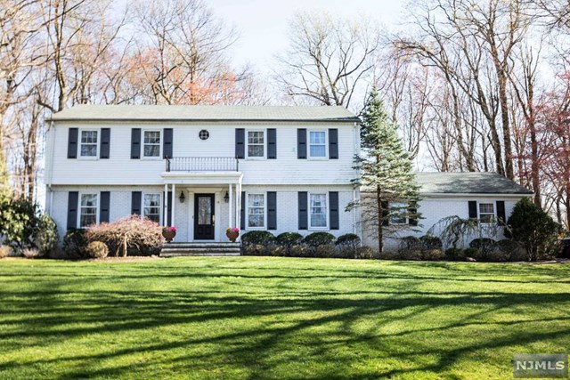 16 Hering Road