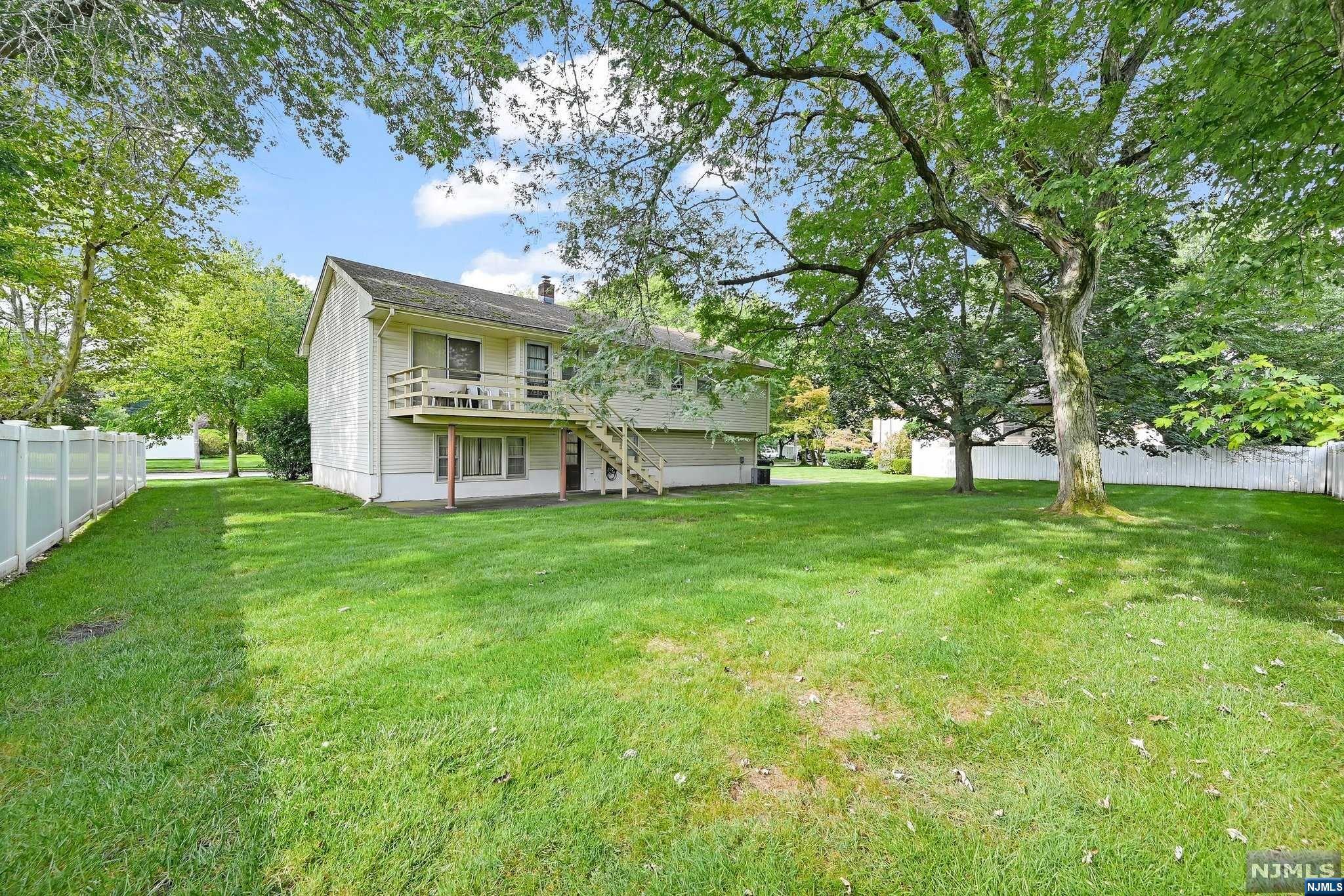 107 Jackson Place