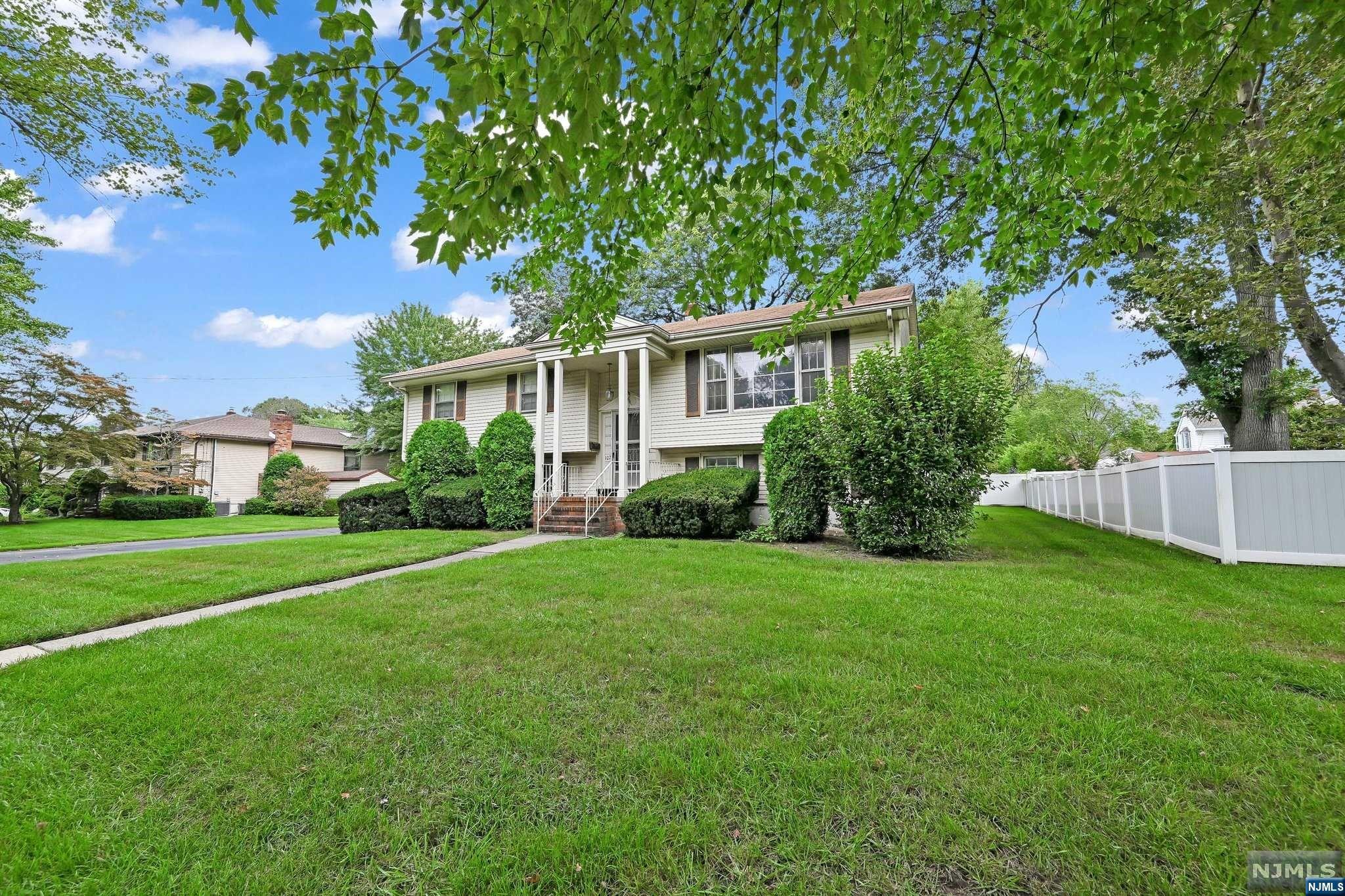 107 Jackson Place
