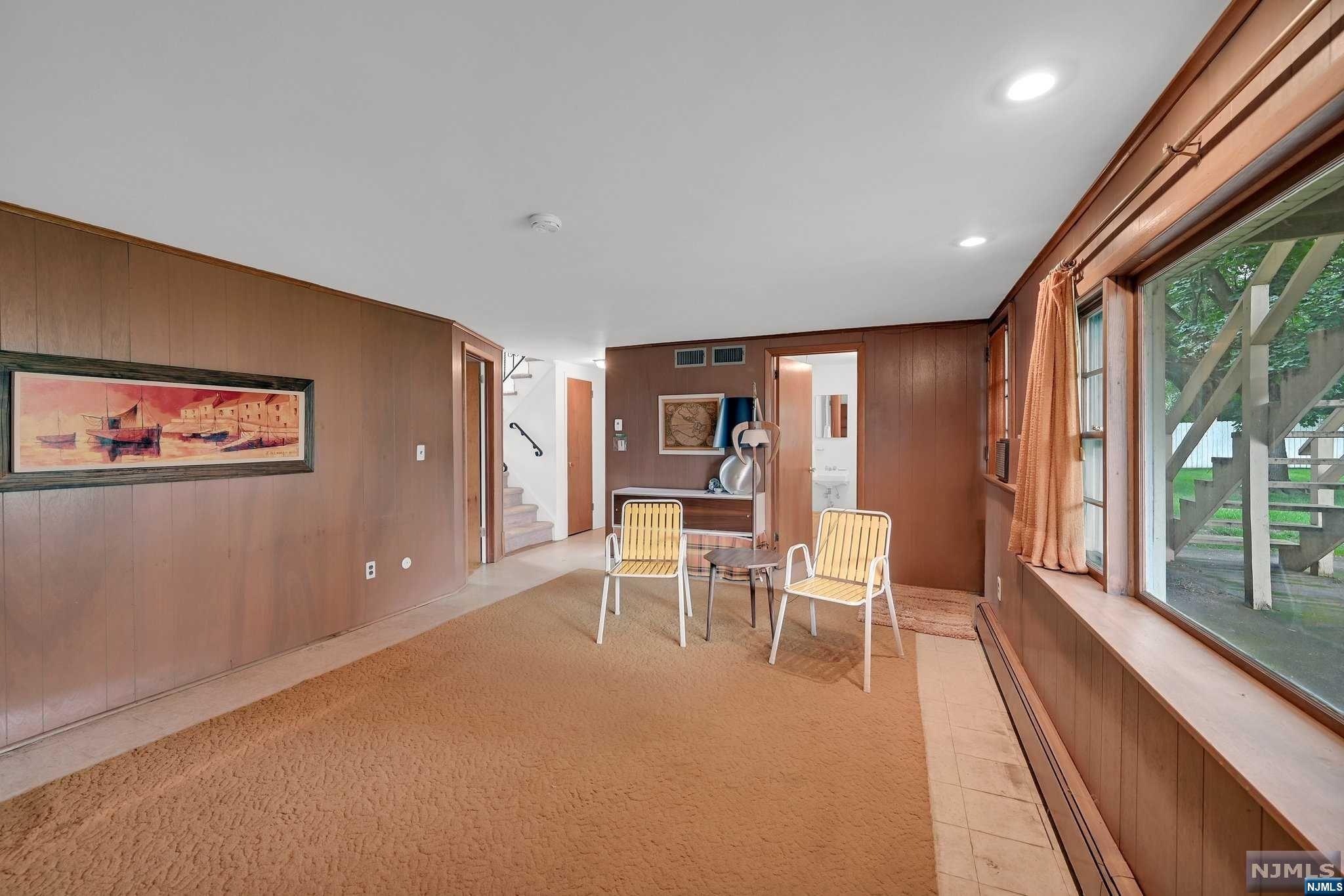107 Jackson Place