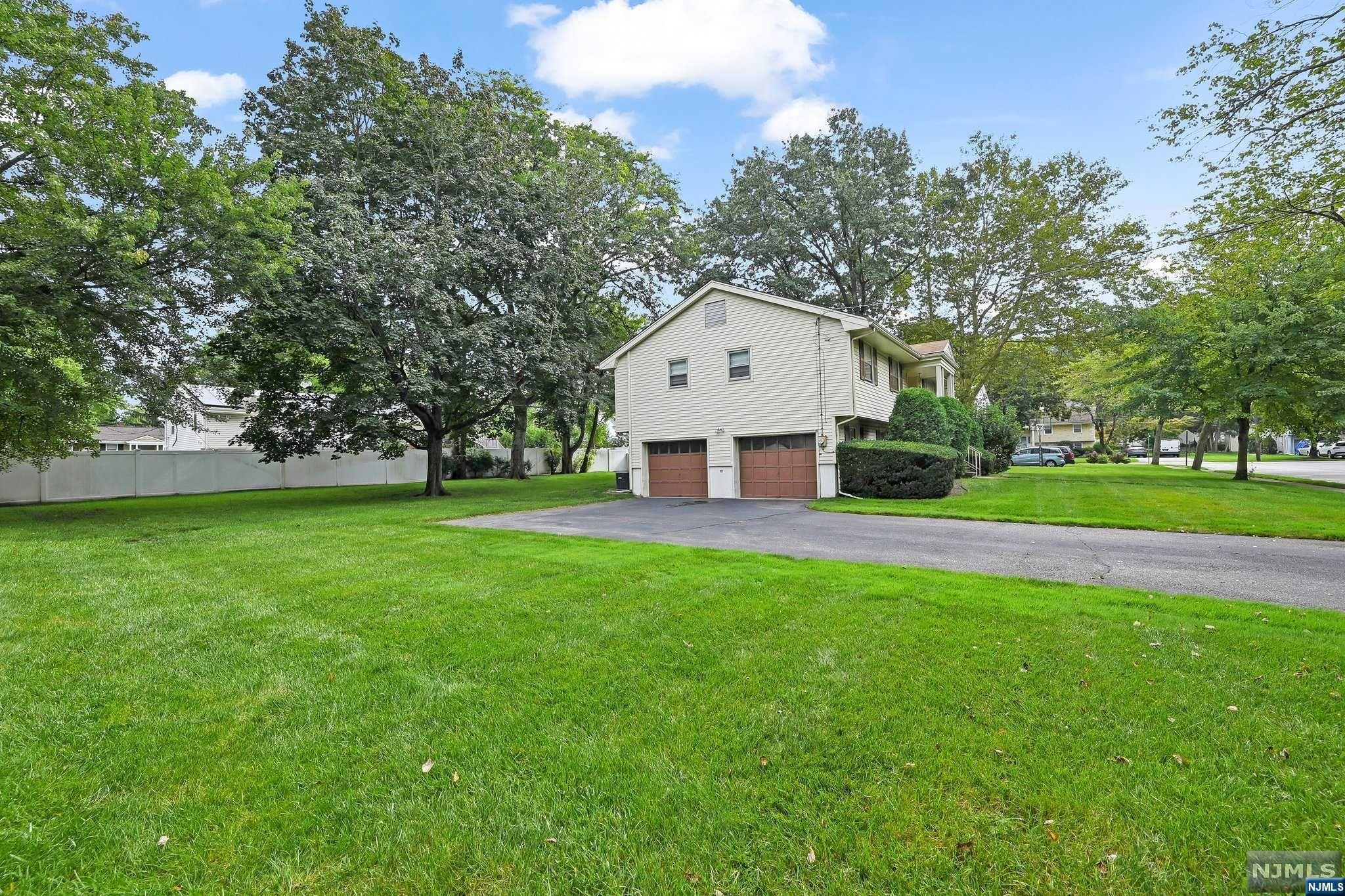107 Jackson Place