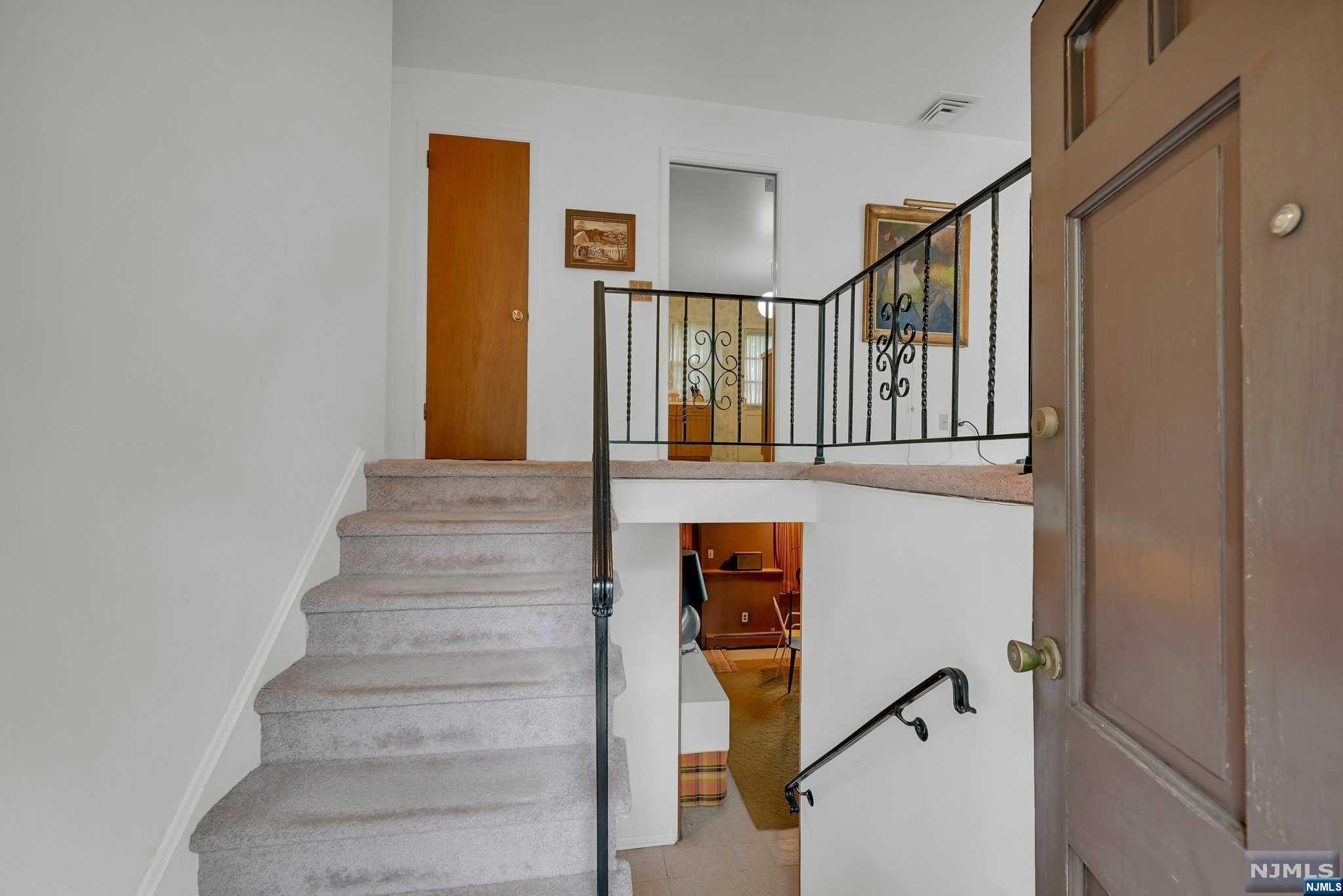 107 Jackson Place