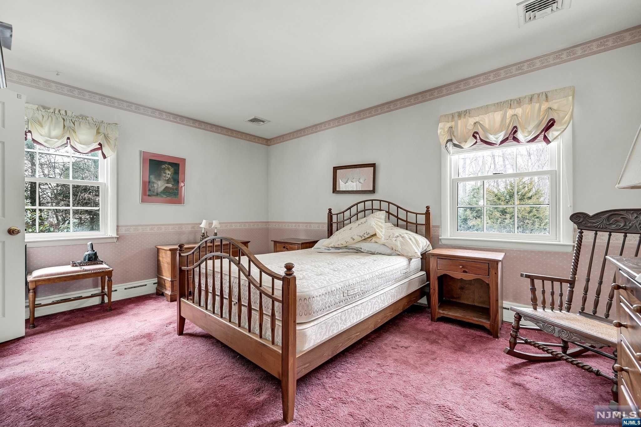 85 Akers Avenue