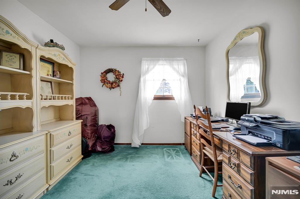 2 Clover Court