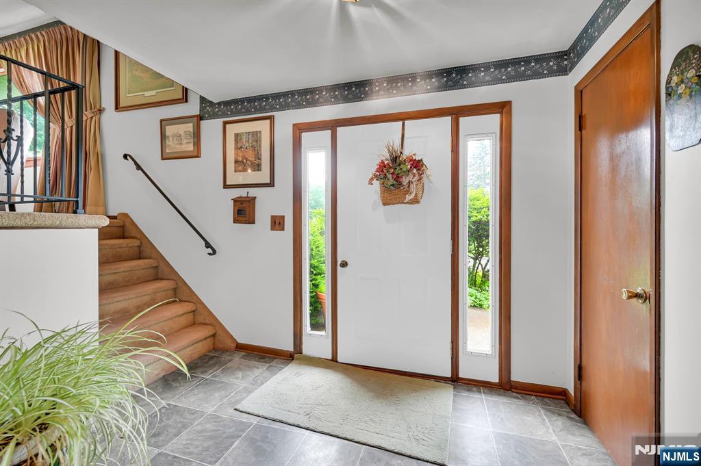 2 Clover Court