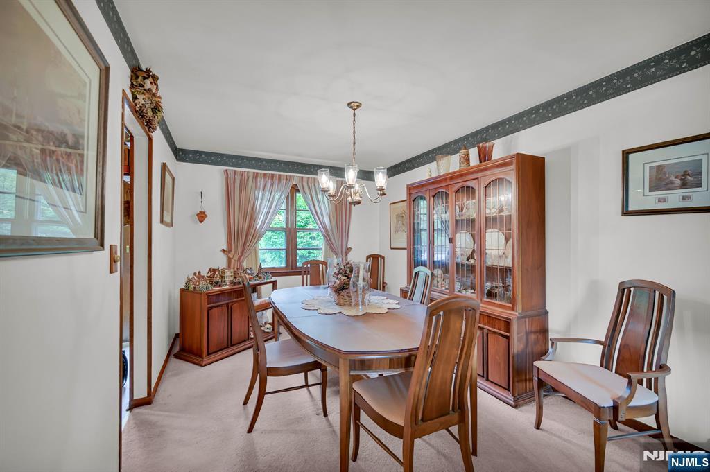 2 Clover Court