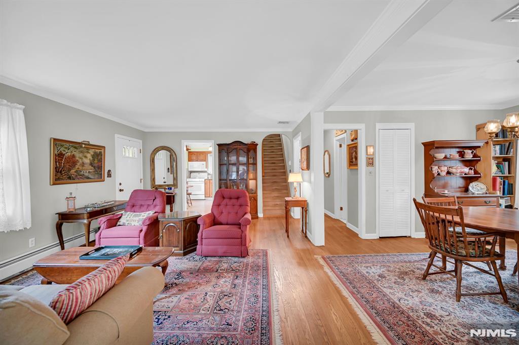 15 W Park Avenue