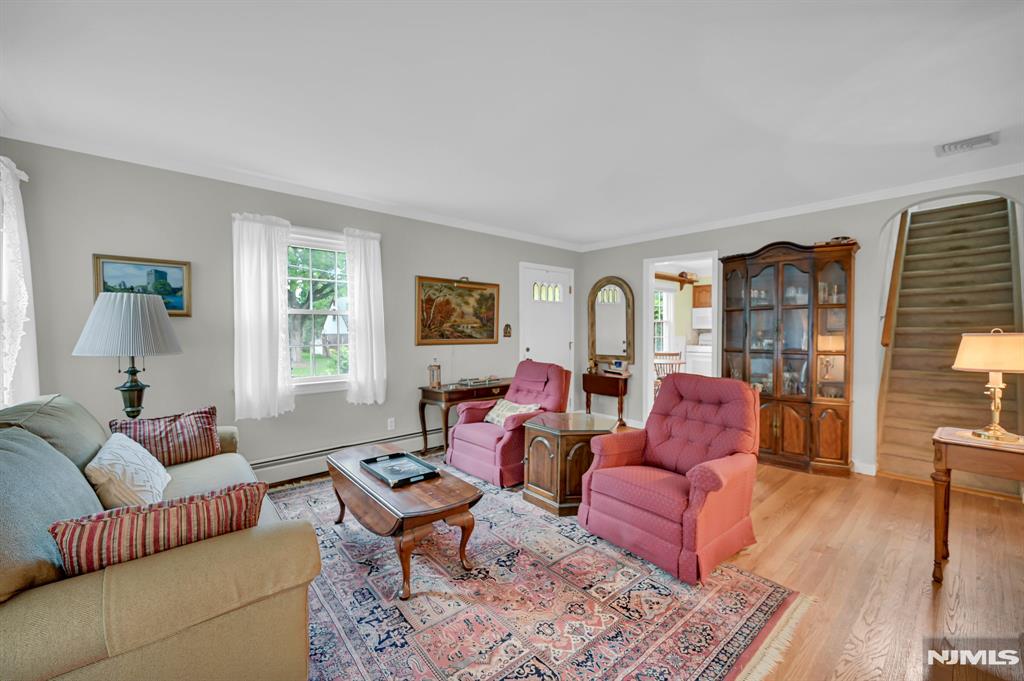 15 W Park Avenue