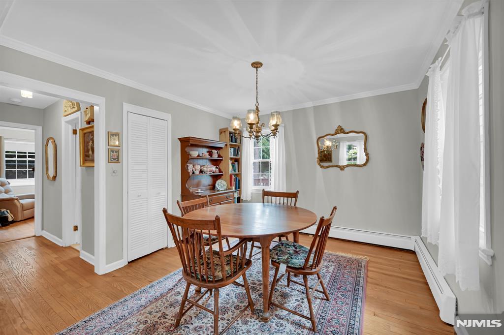 15 W Park Avenue