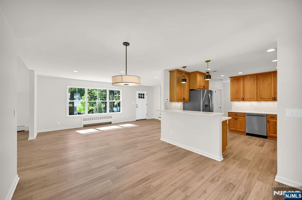 60 Fremont Avenue