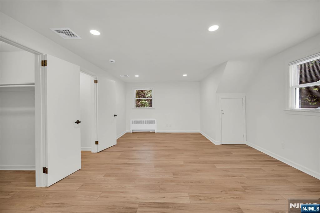60 Fremont Avenue