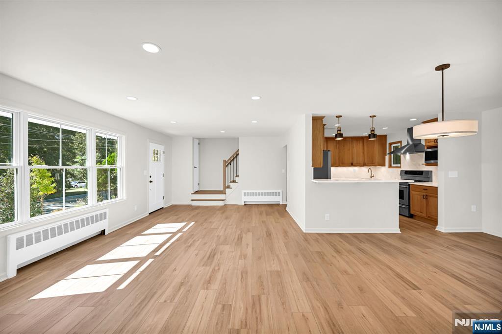 60 Fremont Avenue