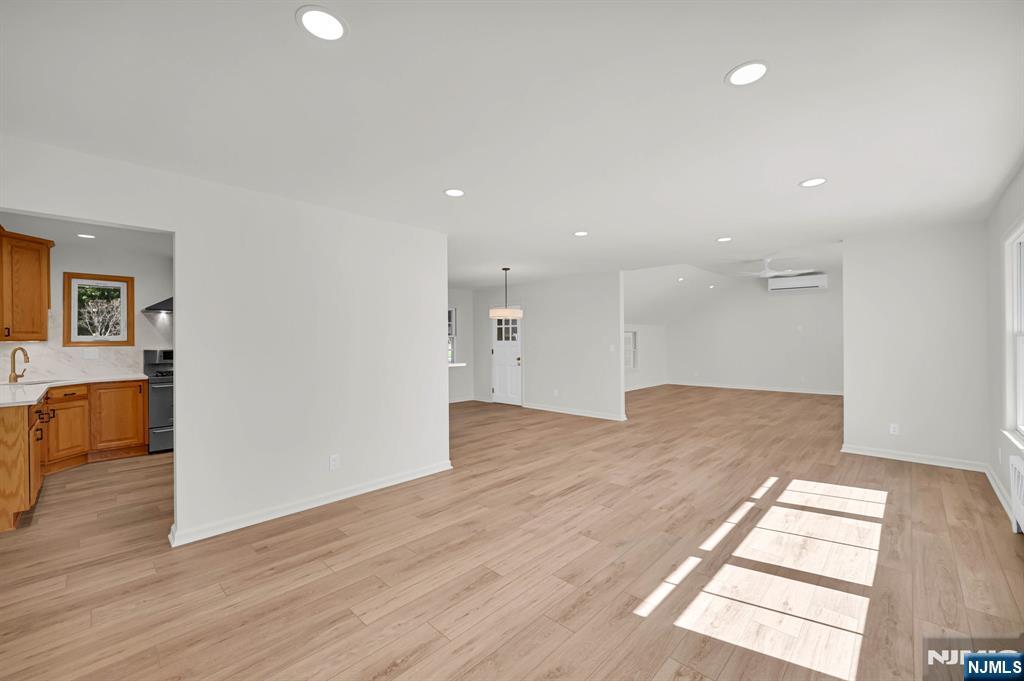 60 Fremont Avenue