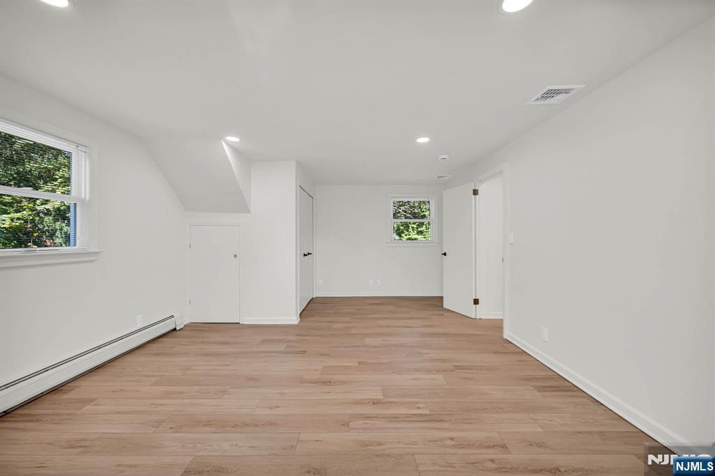 60 Fremont Avenue