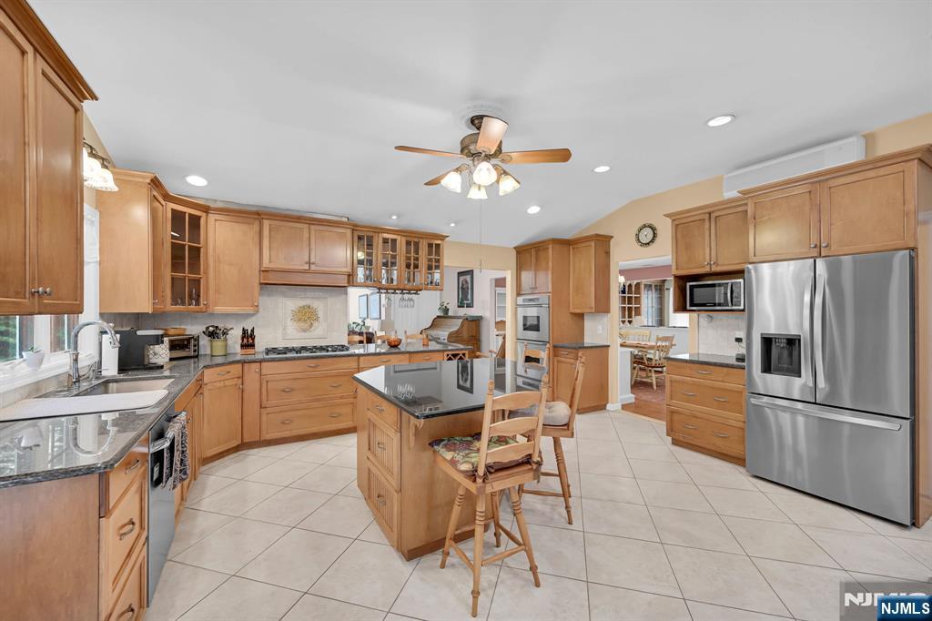 273 Vitmar Place