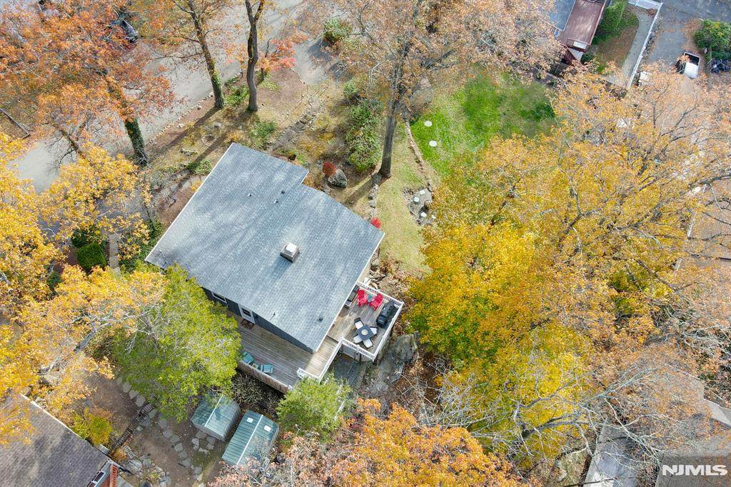 64 Bellot Road