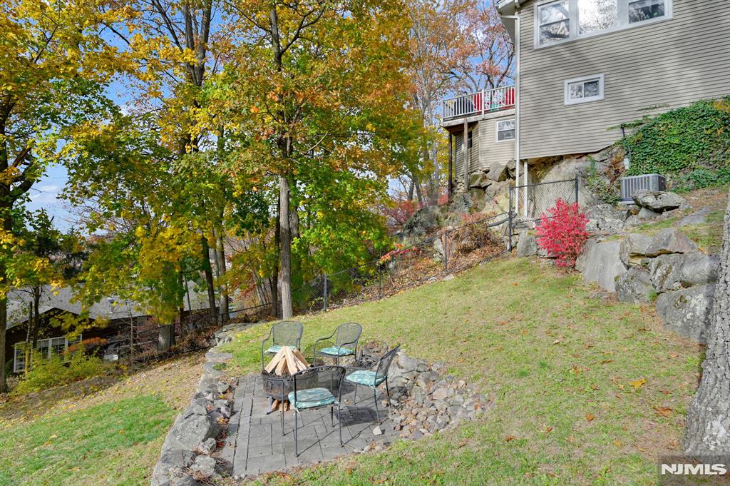 64 Bellot Road