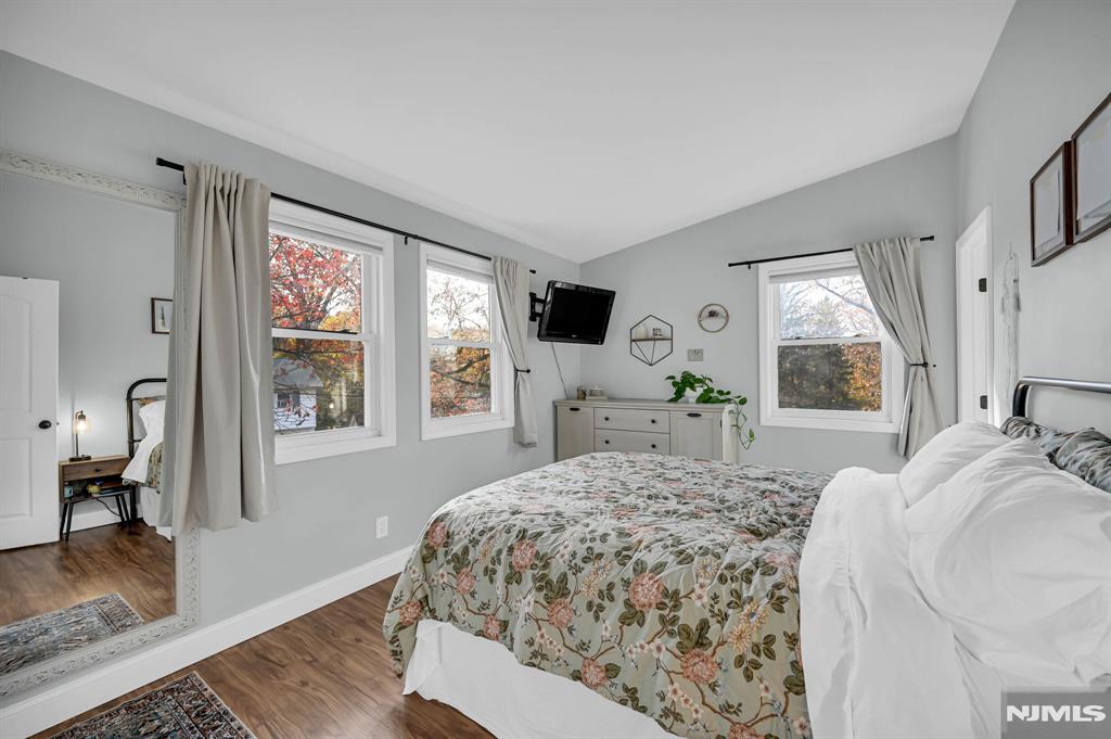64 Bellot Road