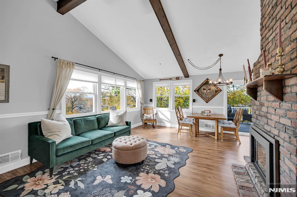 64 Bellot Road