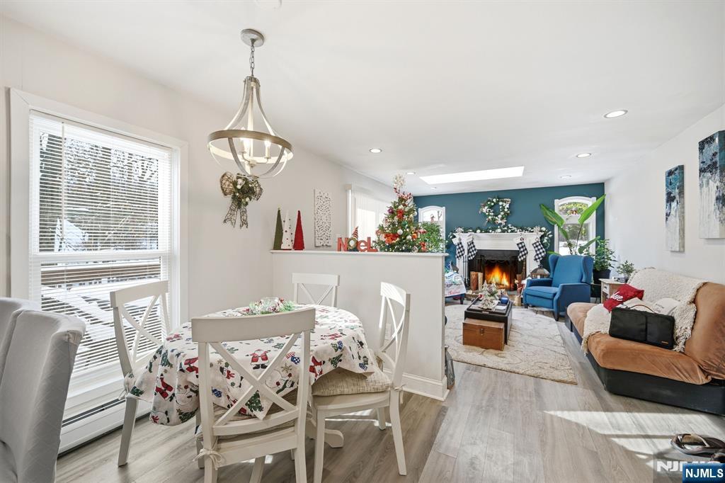 27 Saddle River Road