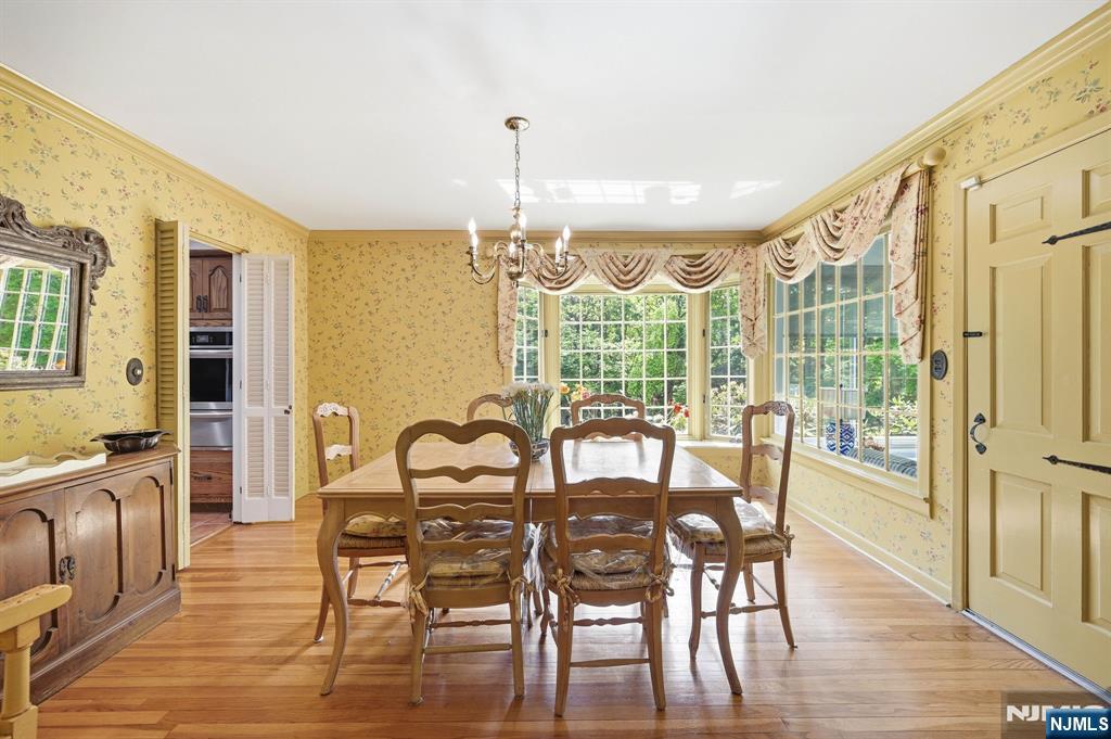 16 Pinecrest Drive