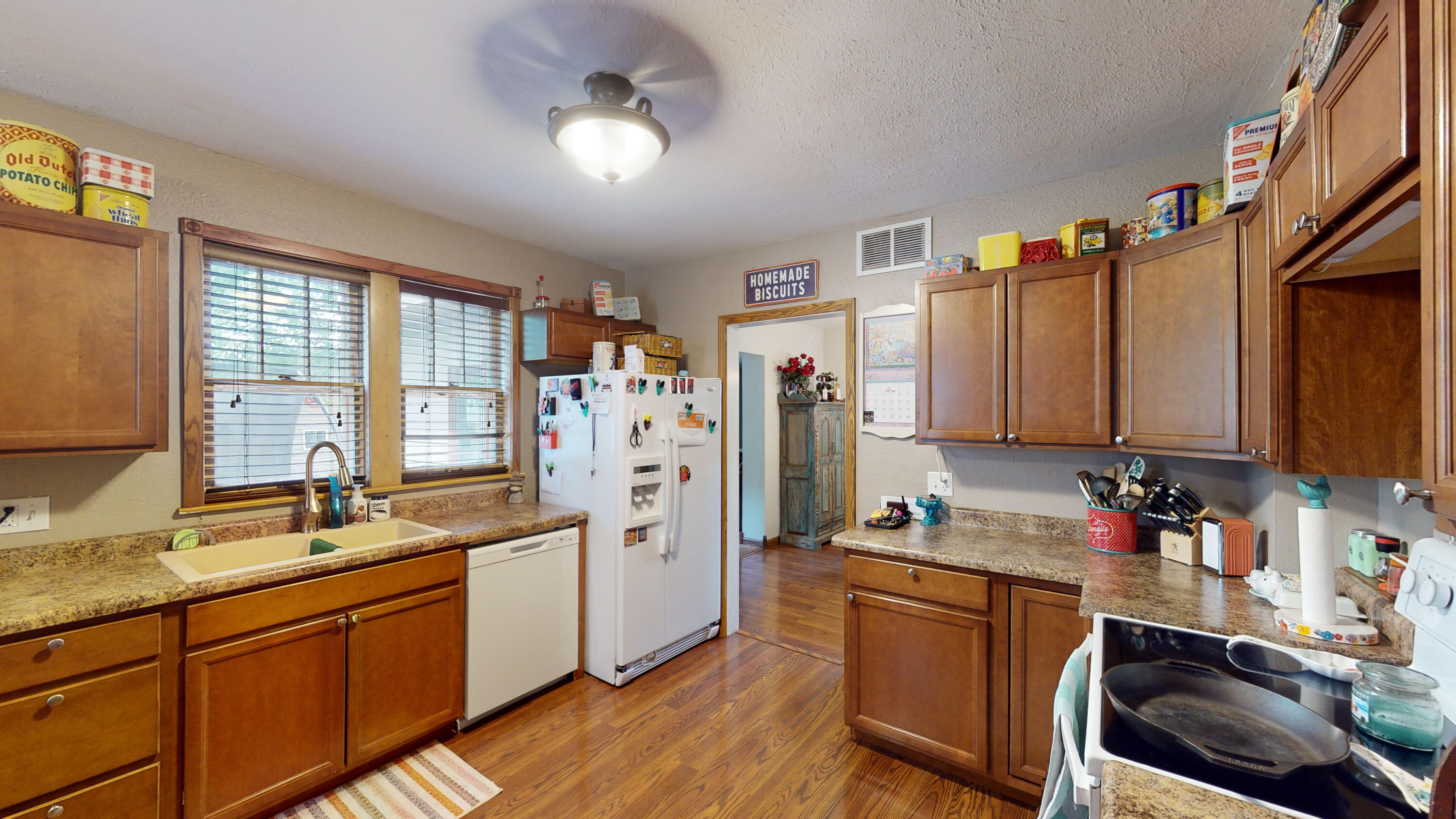 1309 Wisconsin Ave SW