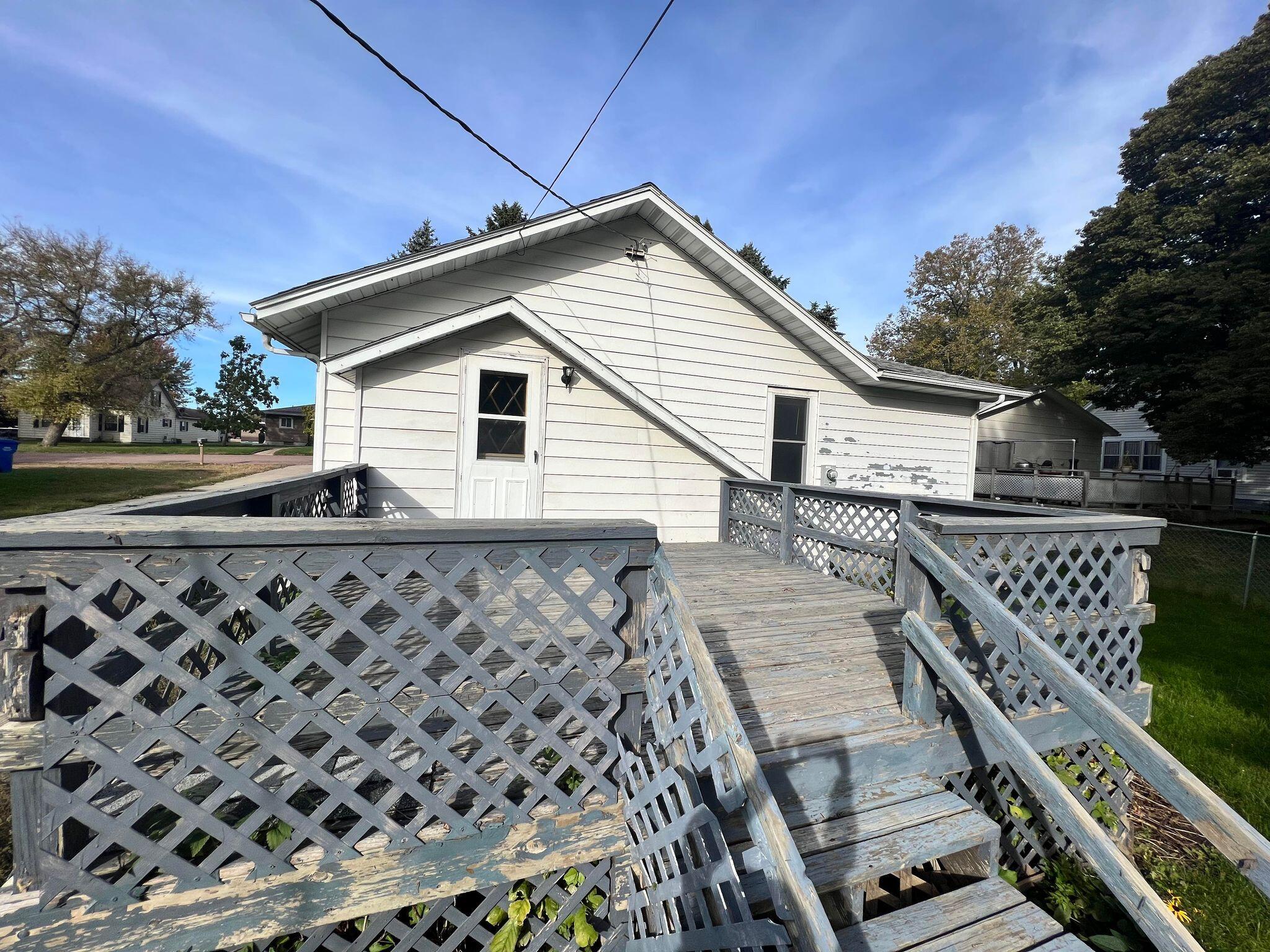 306 Joliet Ave SE