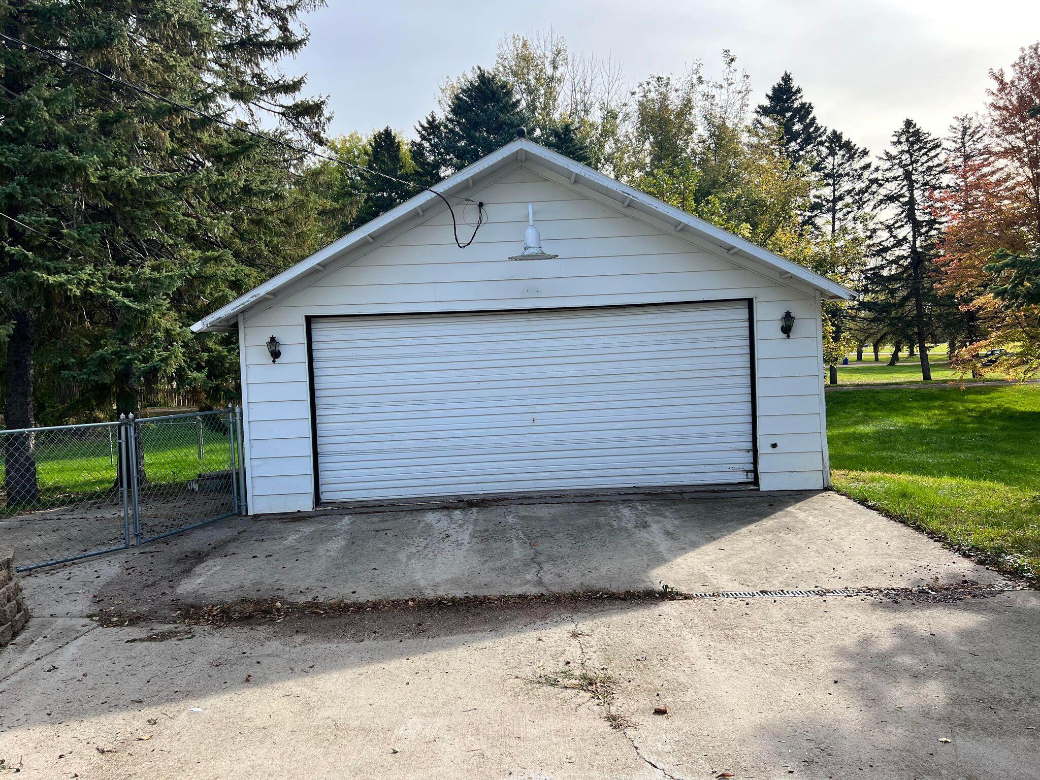 306 Joliet Ave SE