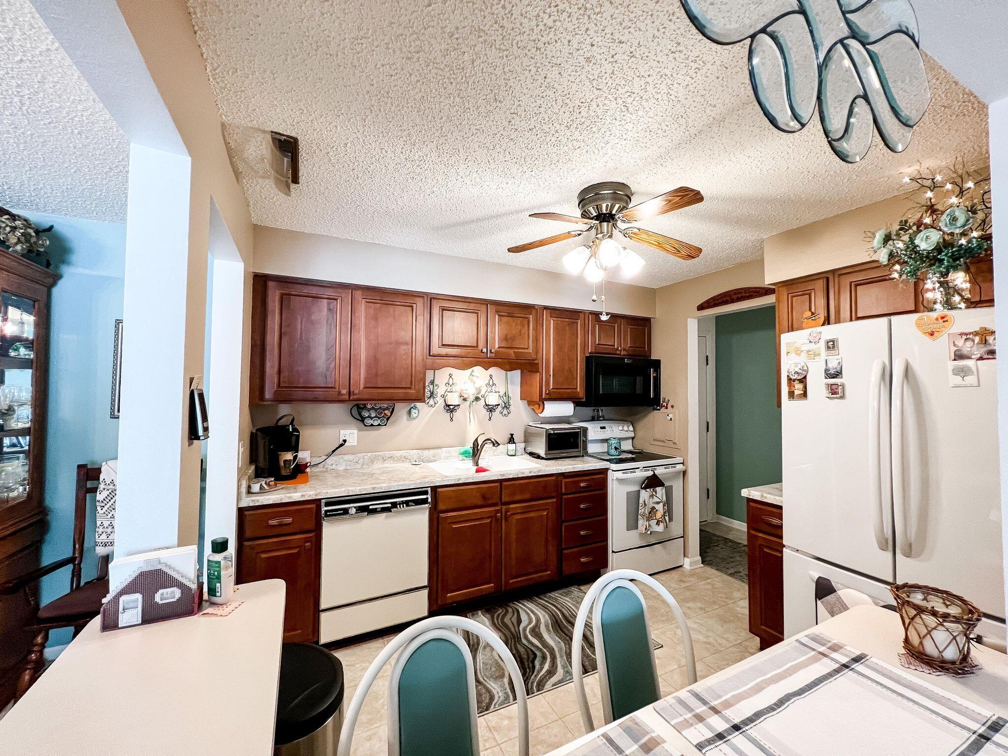 1601 Ohio Ave SW, 111