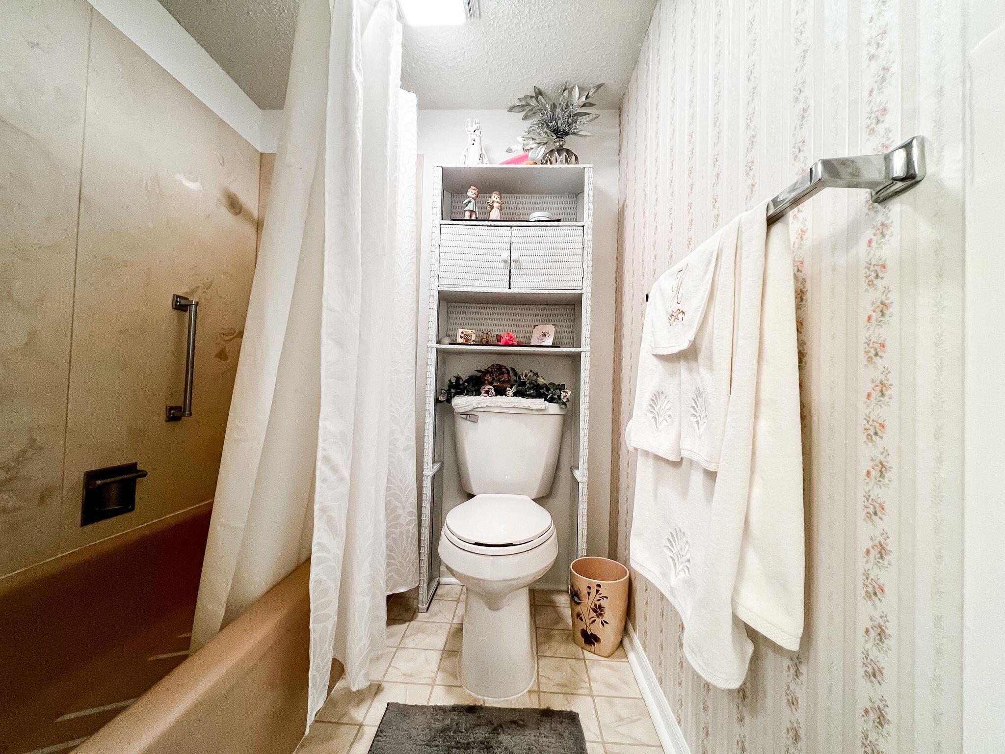 1601 Ohio Ave SW, 111