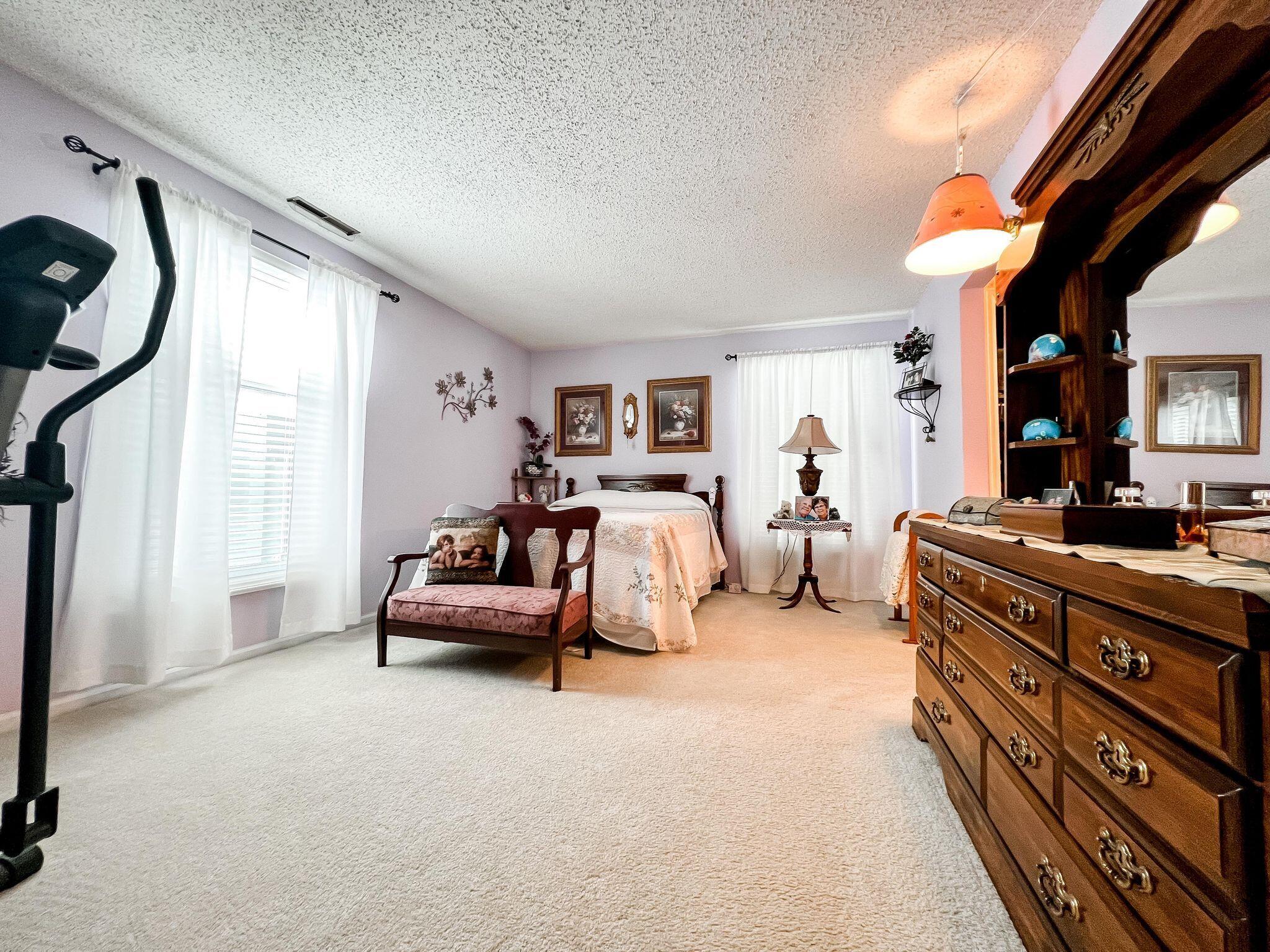 1601 Ohio Ave SW, 111