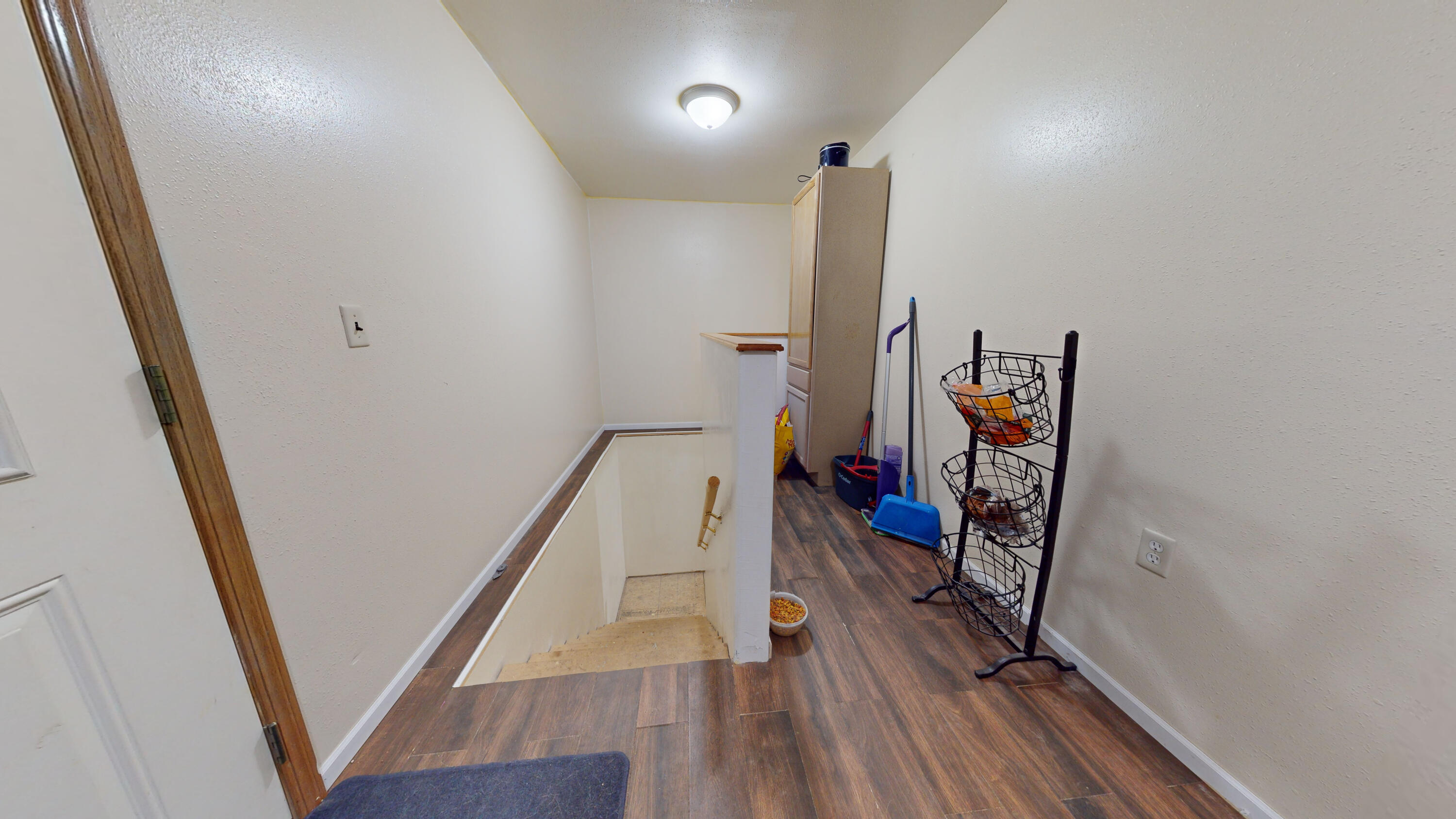 133 N Ottowa St