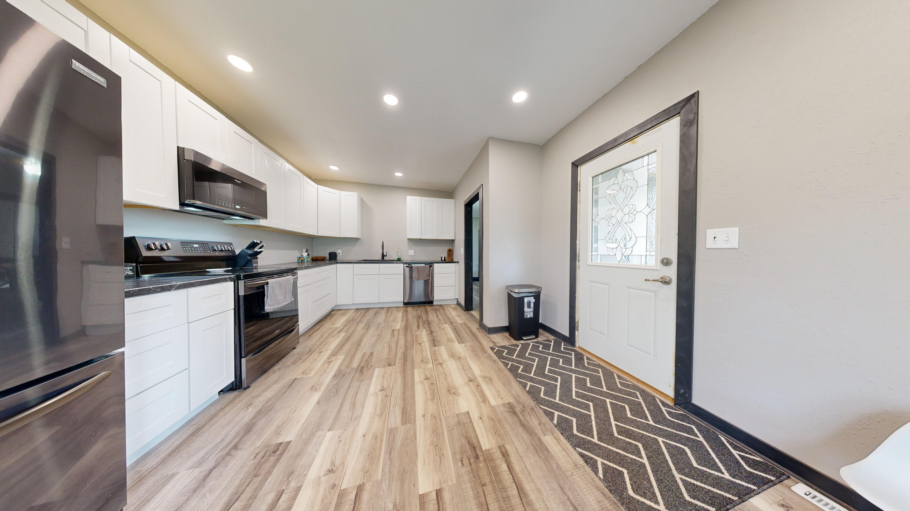 205 S 3rd Ave