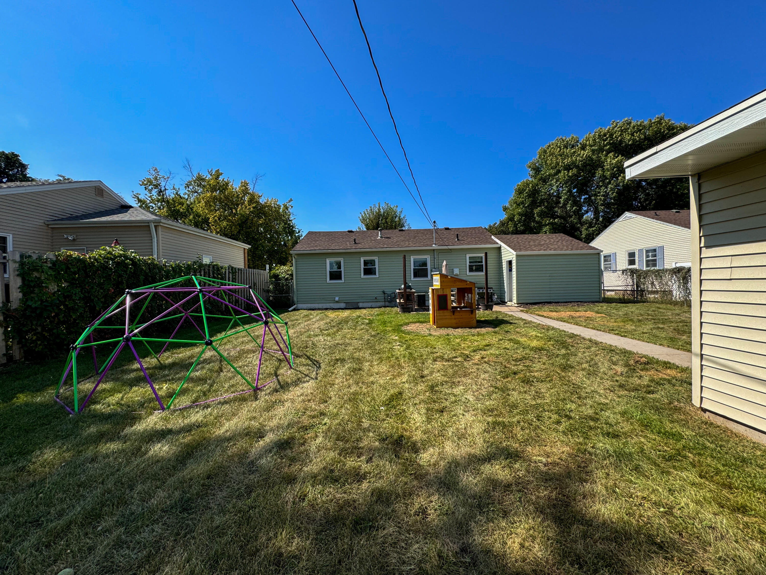 1742 Kansas Ave SE