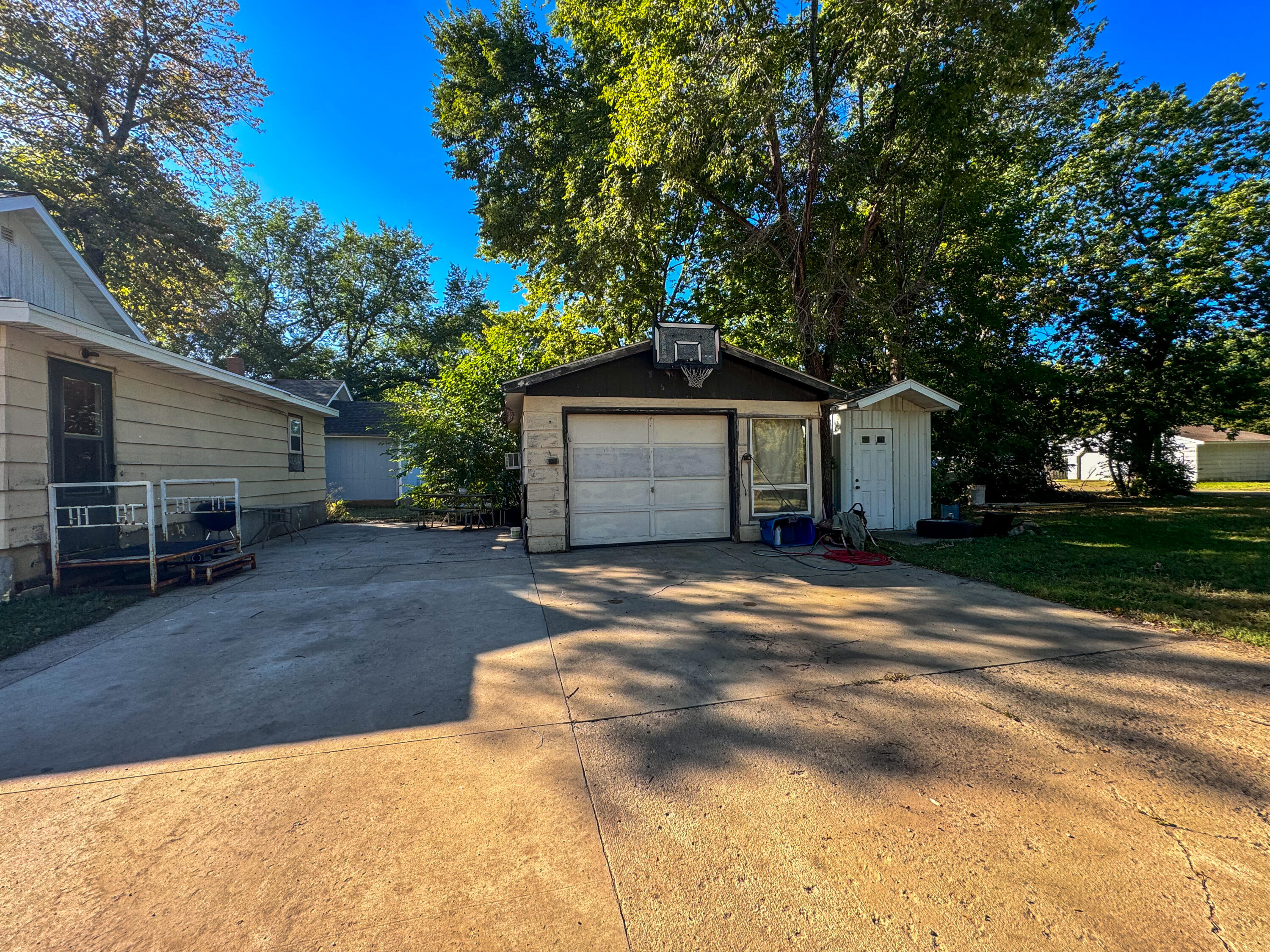 807 Arizona Ave SW