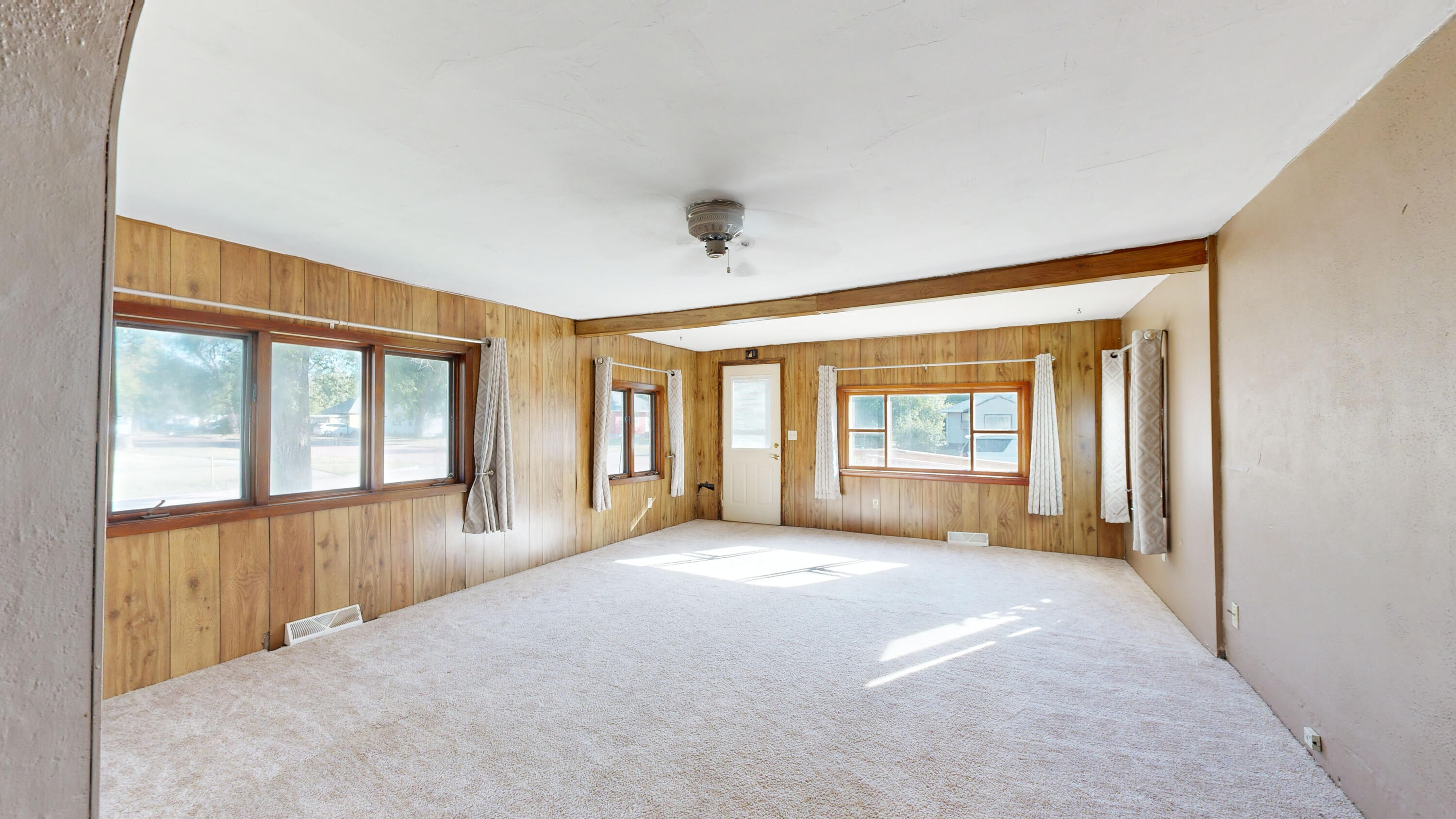 807 Arizona Ave SW