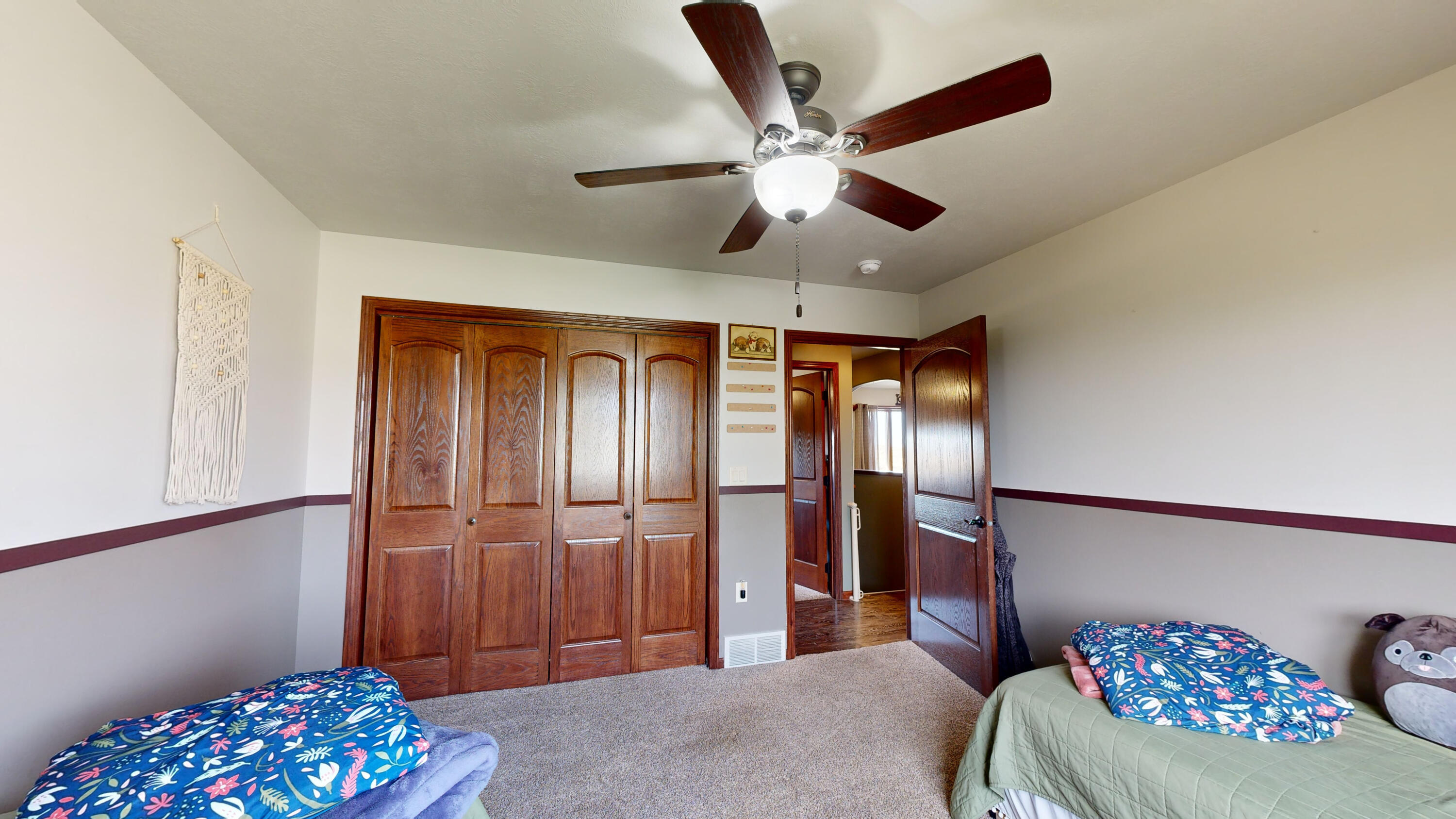 2646 Prairie Eagle Cir W