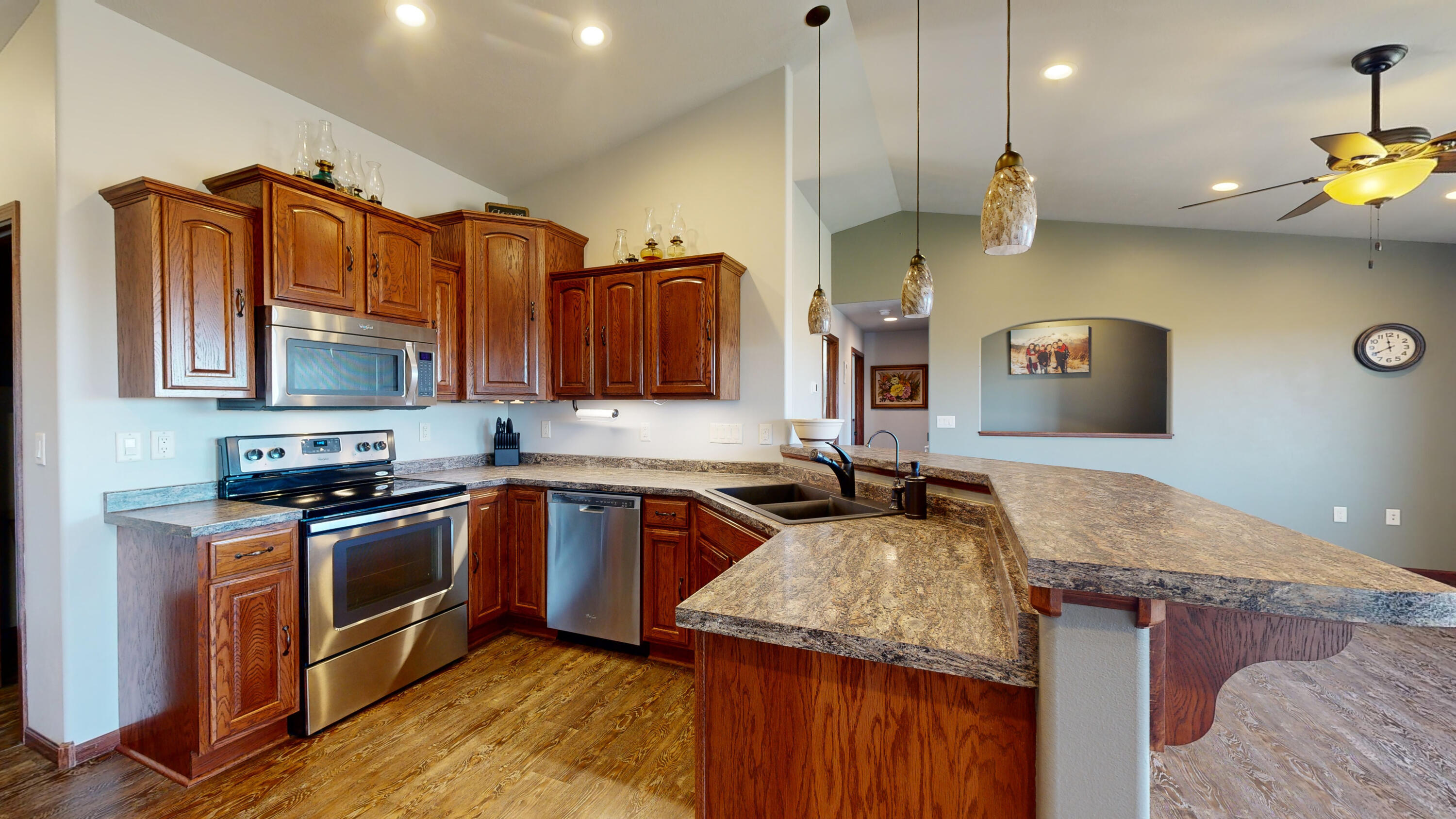 2646 Prairie Eagle Cir W