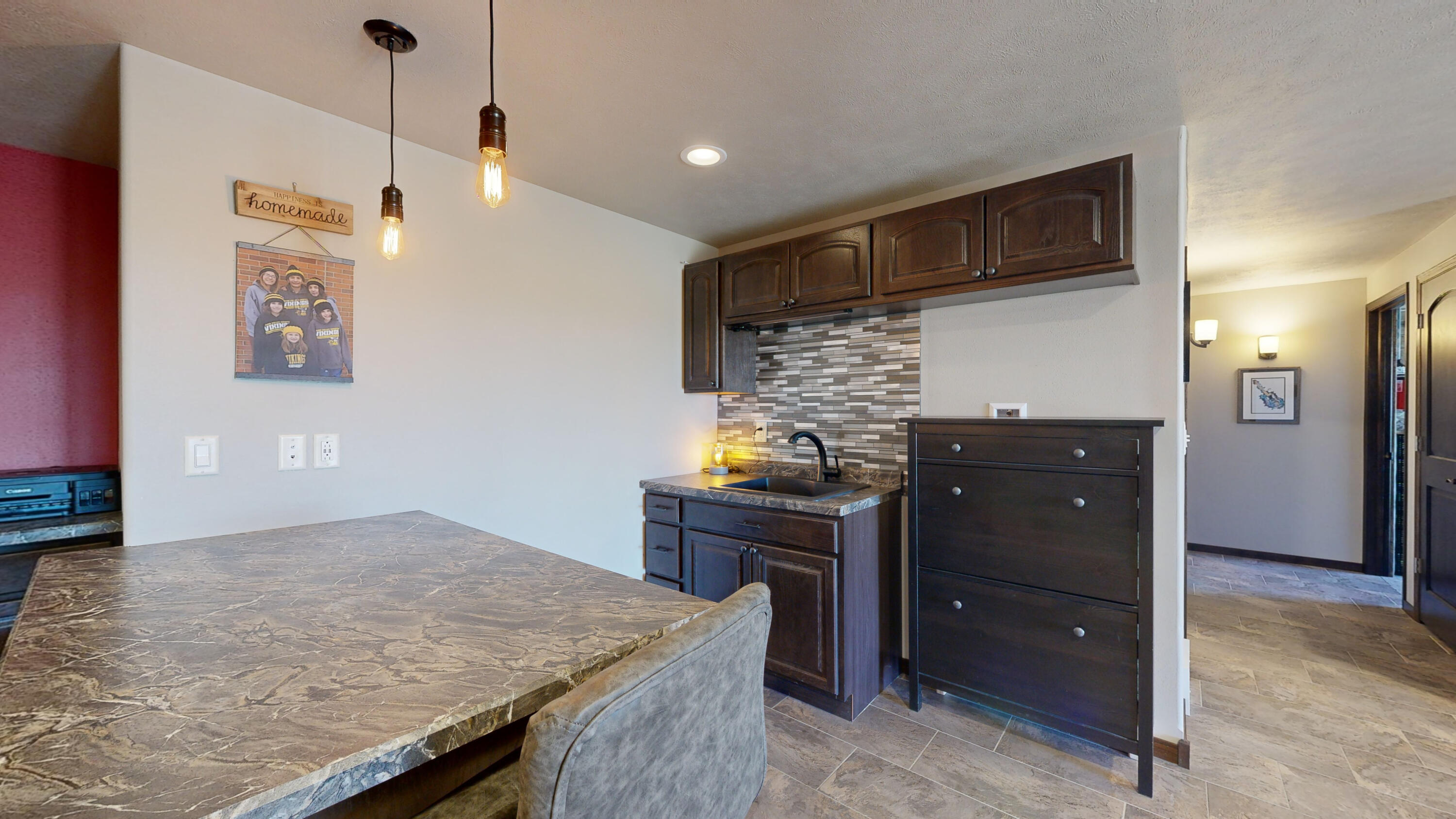 2646 Prairie Eagle Cir W