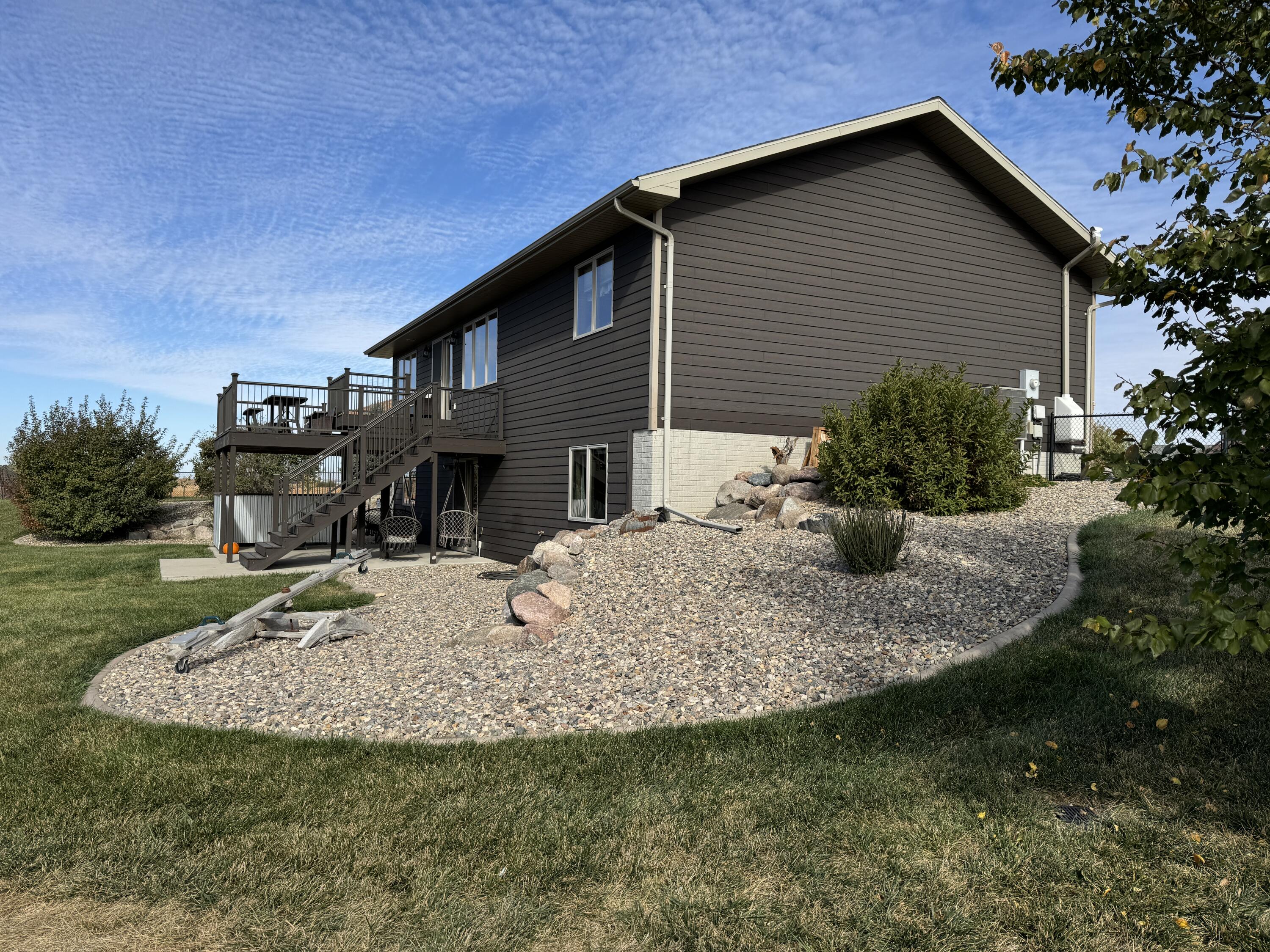 2646 Prairie Eagle Cir W